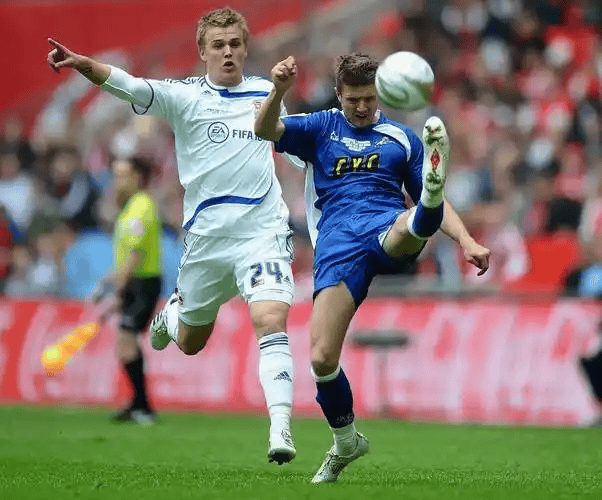 周一015西甲 赫罗纳VS比利亚雷亚尔,赛前全方位分析及比分预测